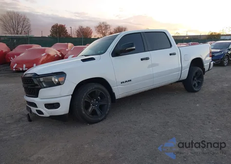 2024 Ram 1500 Big Horn 4X4 5'7 Box z USA, uszkodzony, nr VIN 1C6RRFFGXRN209273
